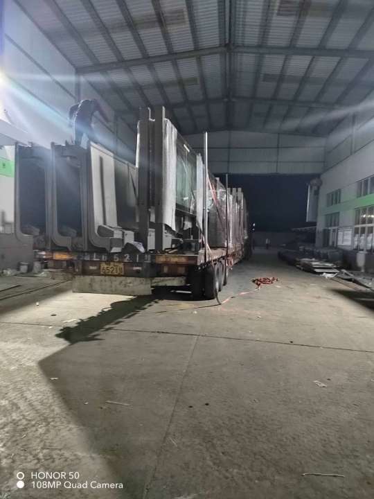 公交站臺發(fā)貨圖 公交站臺發(fā)貨圖