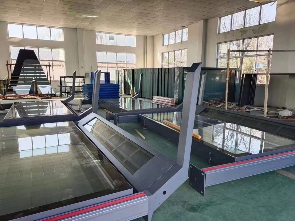 漢武第九車公交站站臺(tái)發(fā)貨圖 漢武第九車公交站站臺(tái)發(fā)貨圖