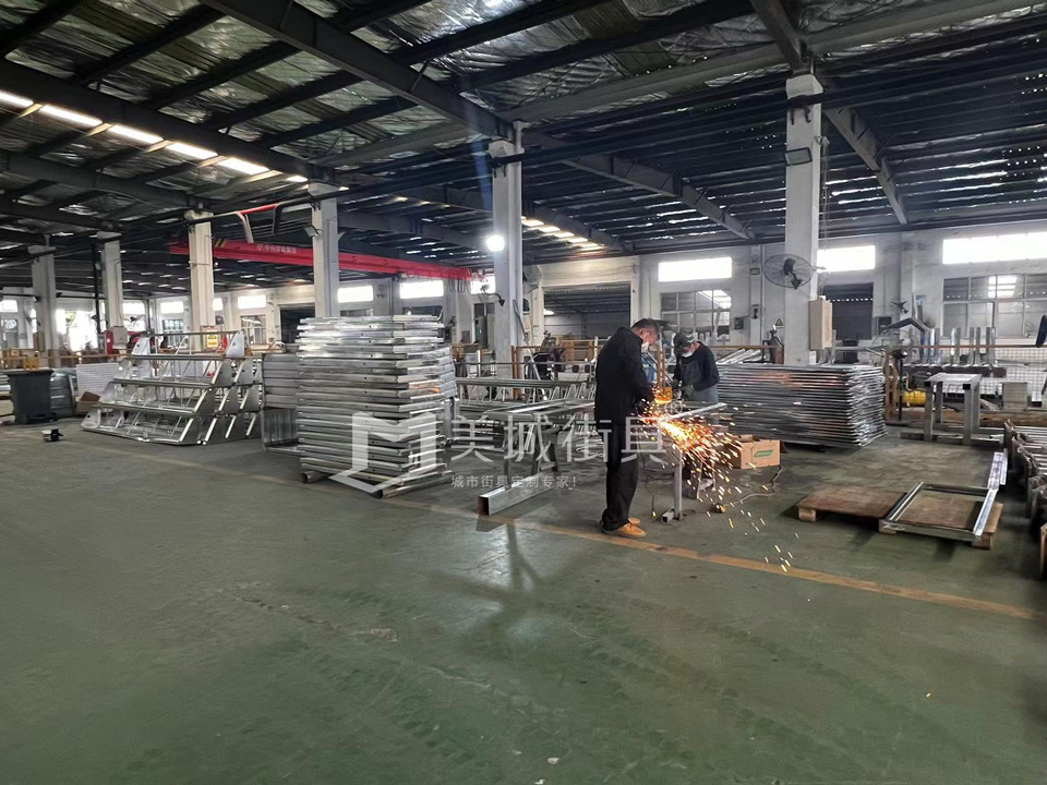 2022.10.12美城街具供應(yīng)南京公交候車亭發(fā)貨記錄 2022.10.12美城街具供應(yīng)南京公交候車亭發(fā)貨記錄