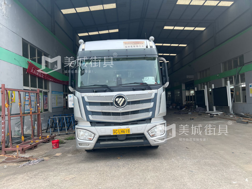 江蘇美城街具為新疆定制公交站臺第三批批發(fā)貨案例 江蘇美城街具為新疆定制公交站臺第三批批發(fā)貨案例